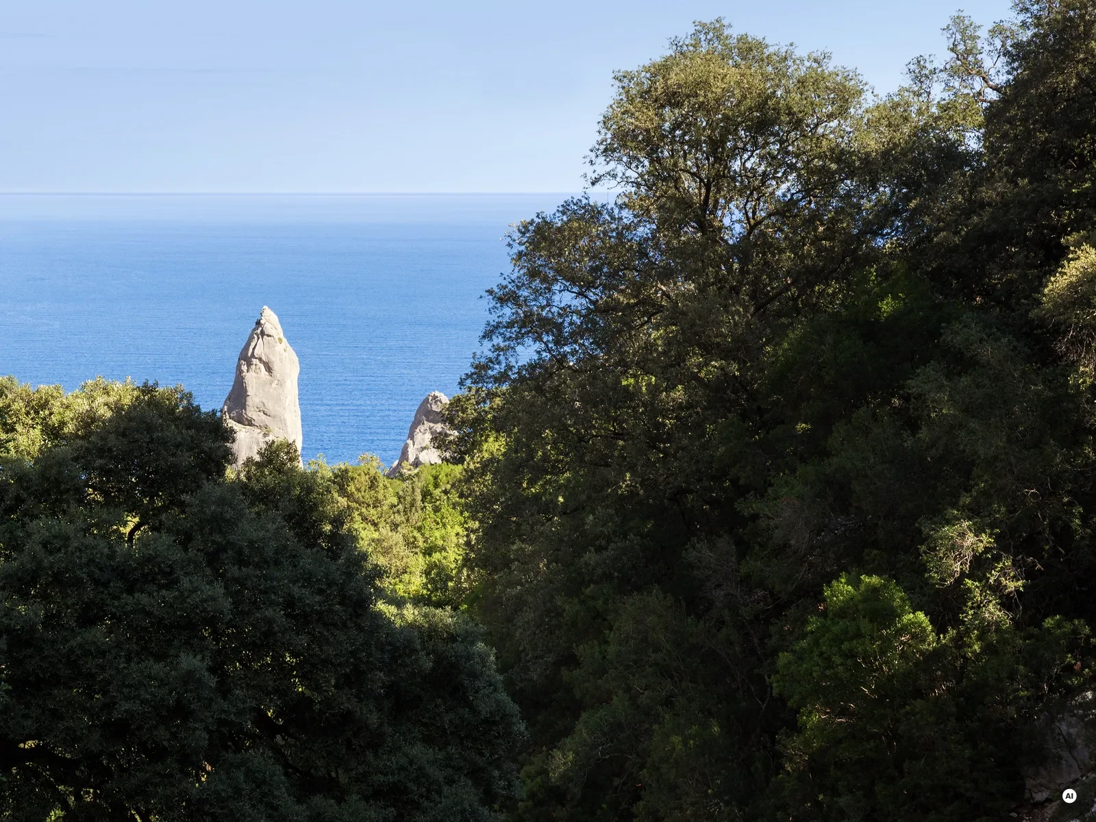 Il faraglione di Cala Goloritzé nel Golfo di Orosei